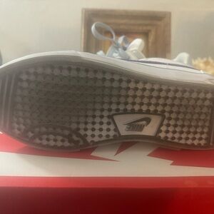 Women white and purple nikes